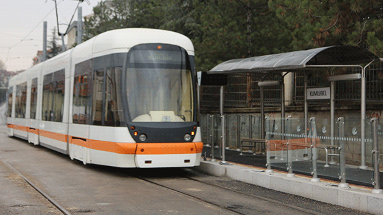 Eskişehir'de yeni tramvay hattında seferler başlıyor