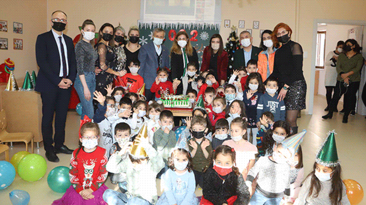 Eskişehir'de çocukların yeni yıl coşkusu