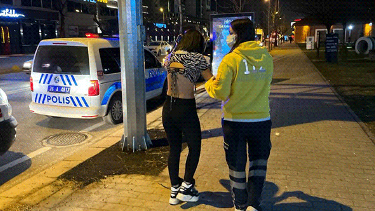 Eskişehir'de eğlence mekanında kavga: 3'ü kadın 4 yaralı