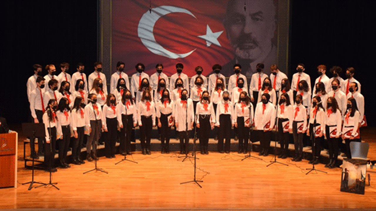 Mehmet Akif Ersoy Anadolu Üniversitesi'nde anıldı