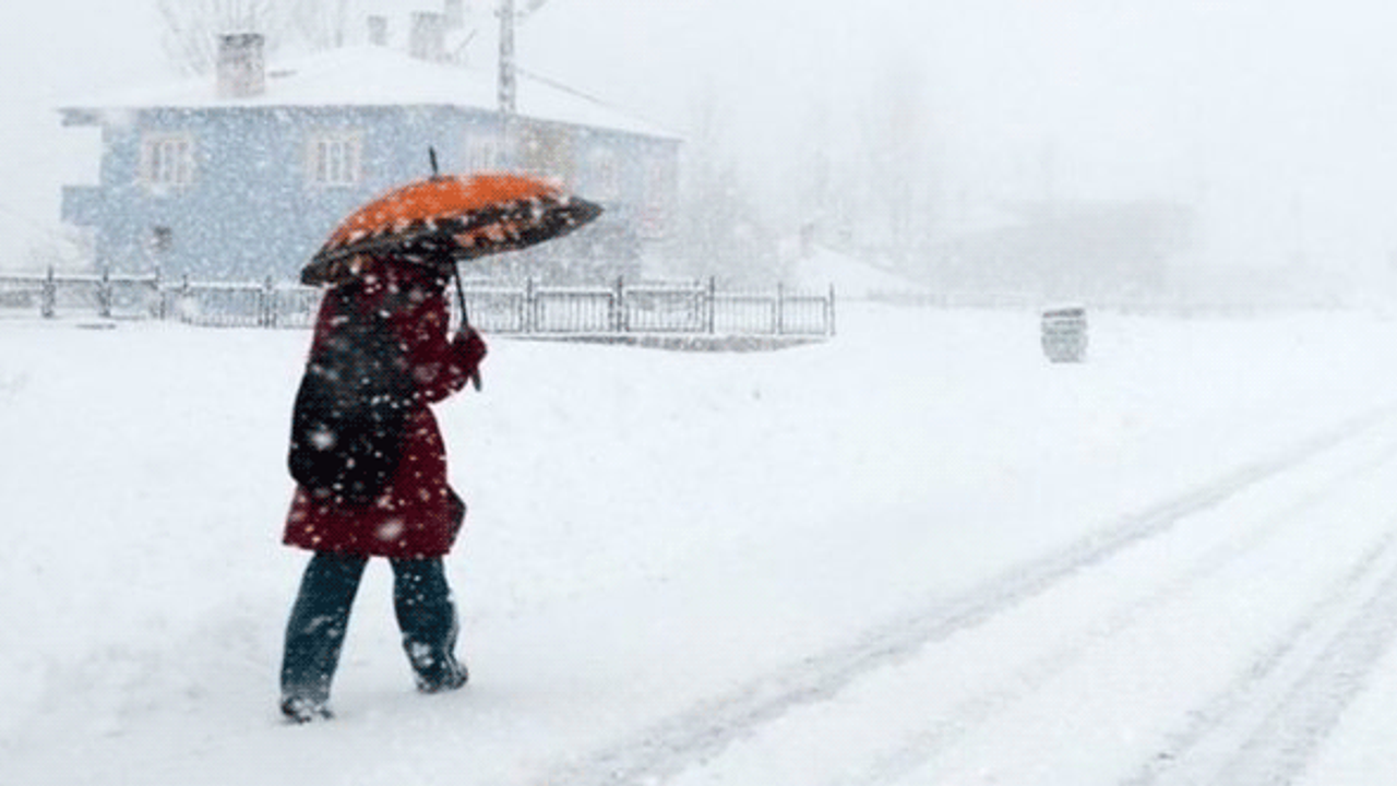 Kütahya'da okullara yarım gün kar tatili