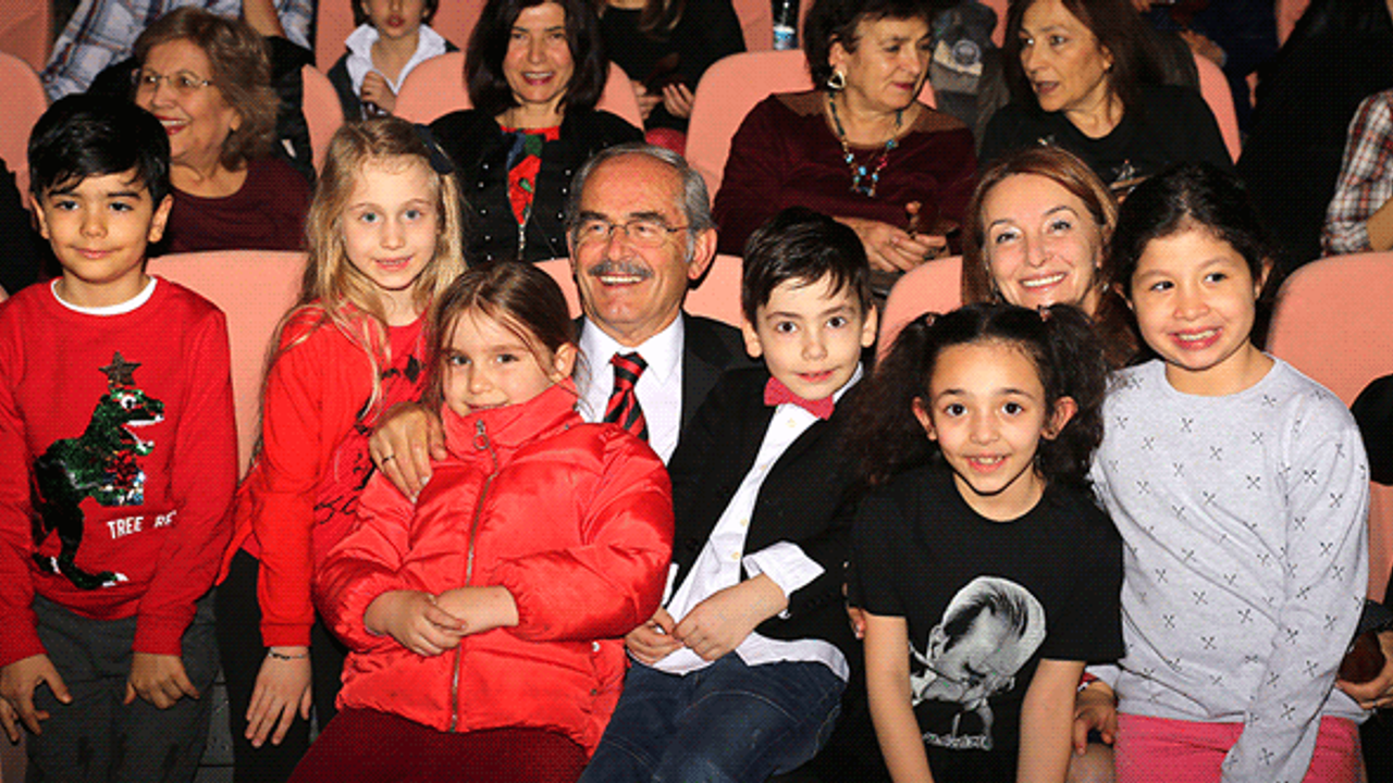 Eskişehir Büyükşehir'den çocuklara bayram hediyesi