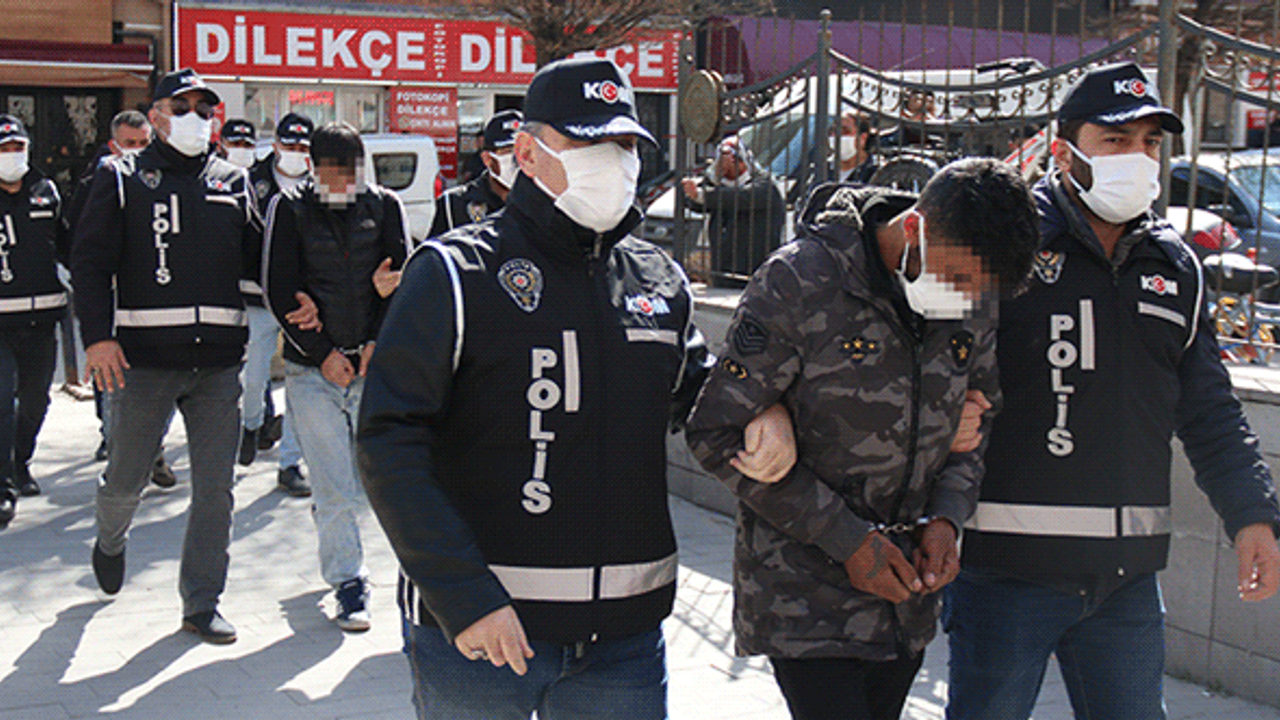 Eskişehir'de silah operasyonu: 11 gözaltı