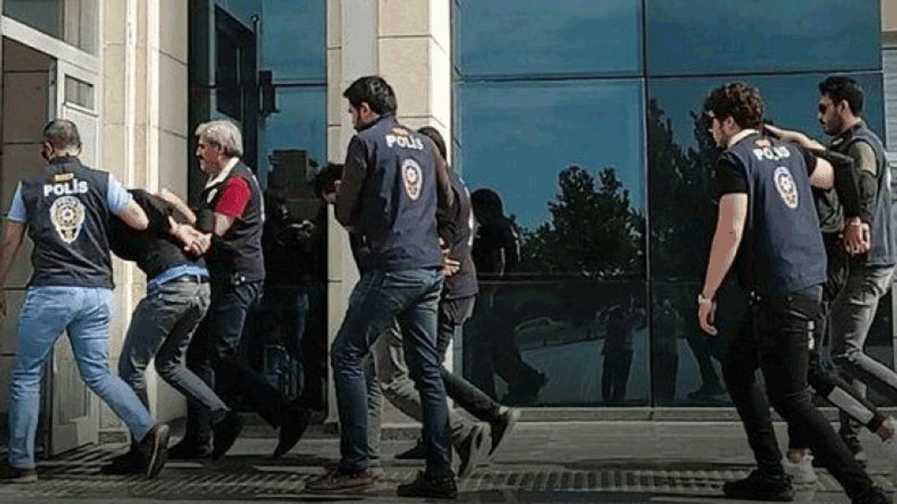 Yasadışı bahisten 3 milyonluk vurguna Eskişehir'de baskın