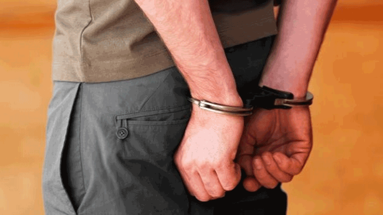 Eskişehir'de hırsızlık şüphelisi üç kişi tutuklandı