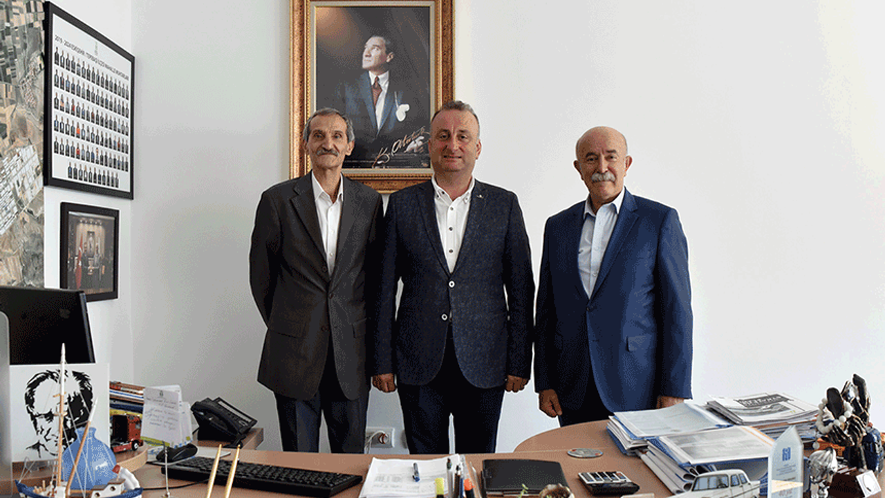 Başkan Ayhan'dan Tepebaşı Belediyesi'ne ziyaret