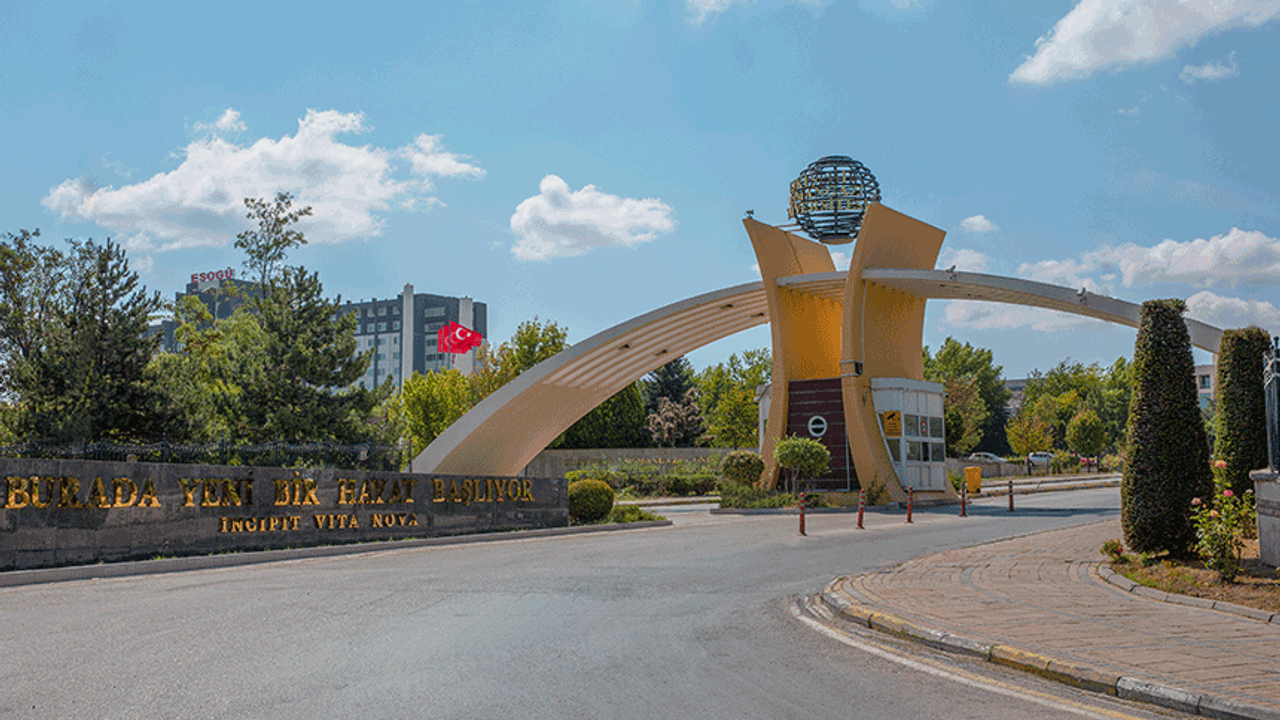 Eskişehir Osmangazi Üniversitesi'nde yaz okulu günleri