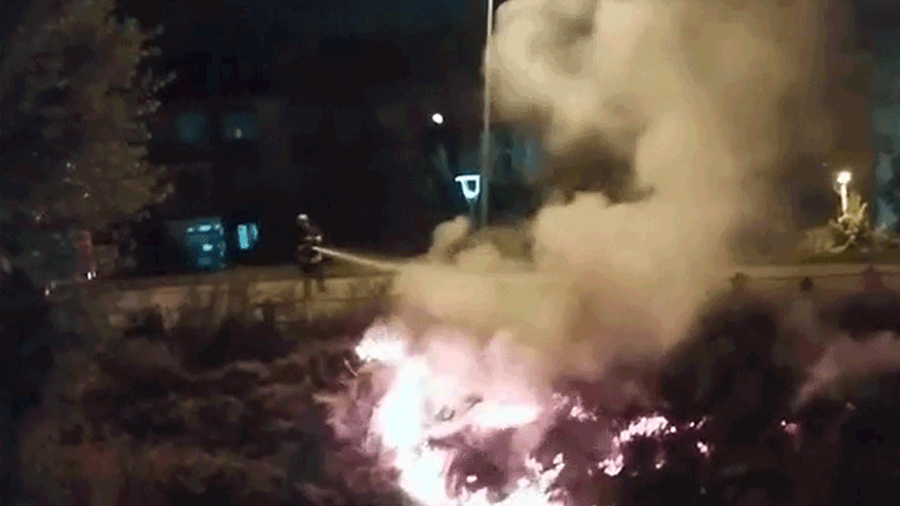 Eskişehir'de gece saatlerinde korkutan yangın