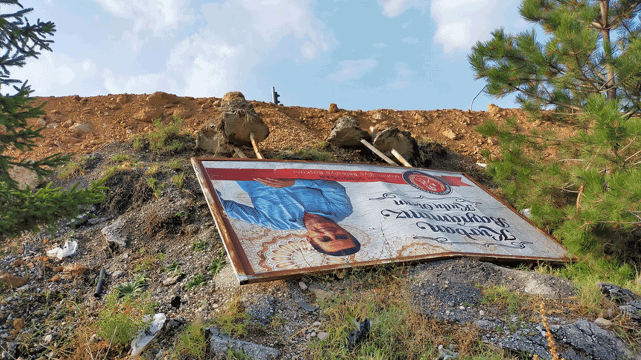 Mahmudiye Belediyesi'nden Karayolları'na billboard tepkisi