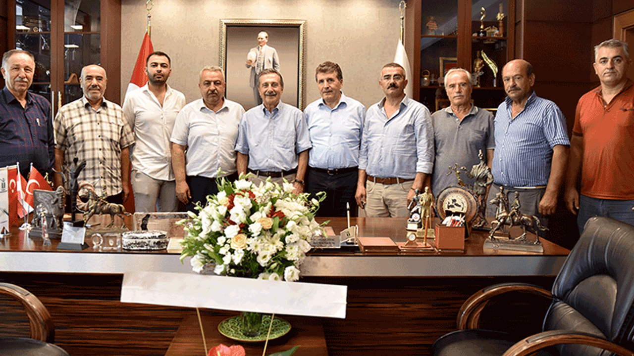 Eskişehir'de Yörük Türkmenleri Başkan Ataç'ı ziyaret etti