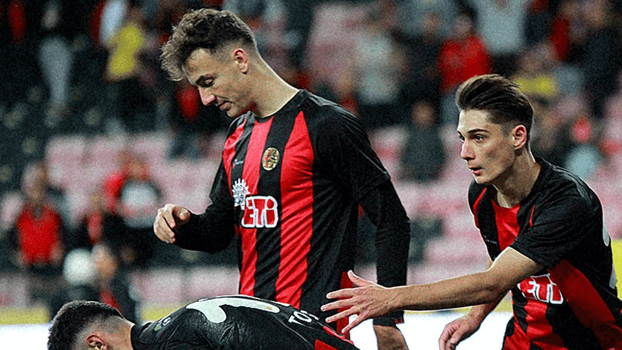 Eskişehirspor yedi gollü düelloda mağlup oldu