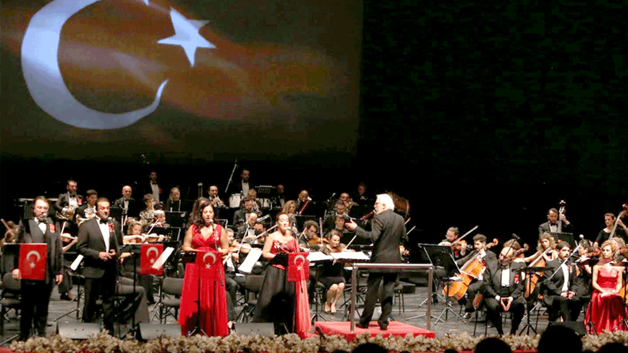 Senfoni ve Şehir Tiyatroları'ndan Cumhuriyet Bayramı özel konseri