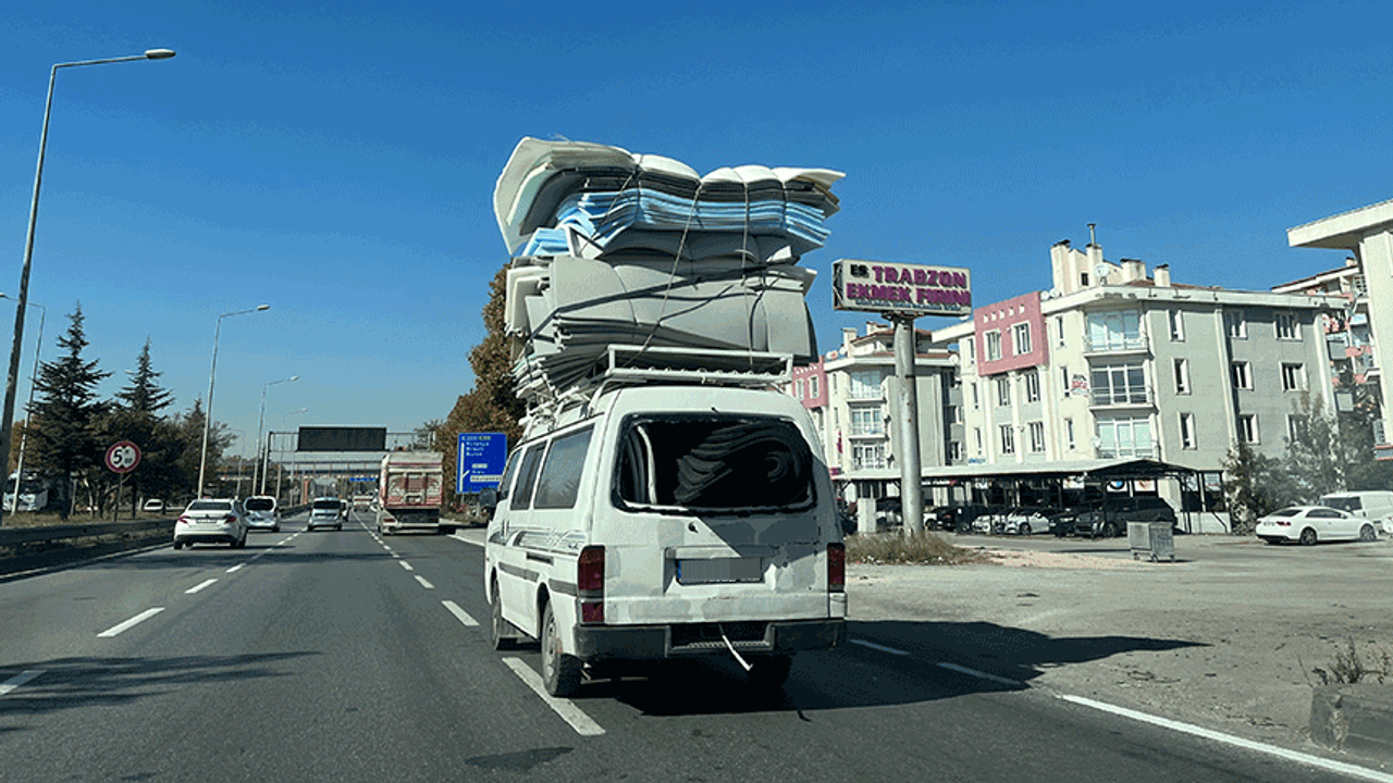 Eskişehir trafiğinde tehlikeli yolculuk