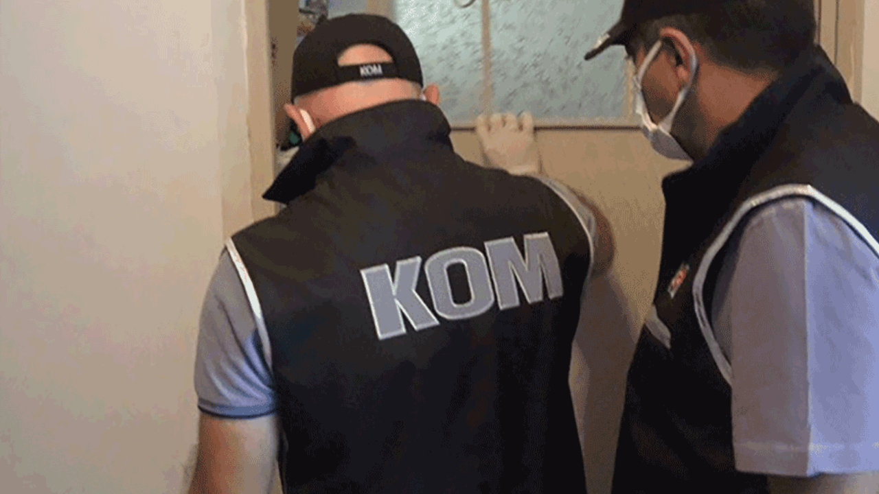 Eskişehir'de kaçak tütüncülere baskın! 6 gözaltı var