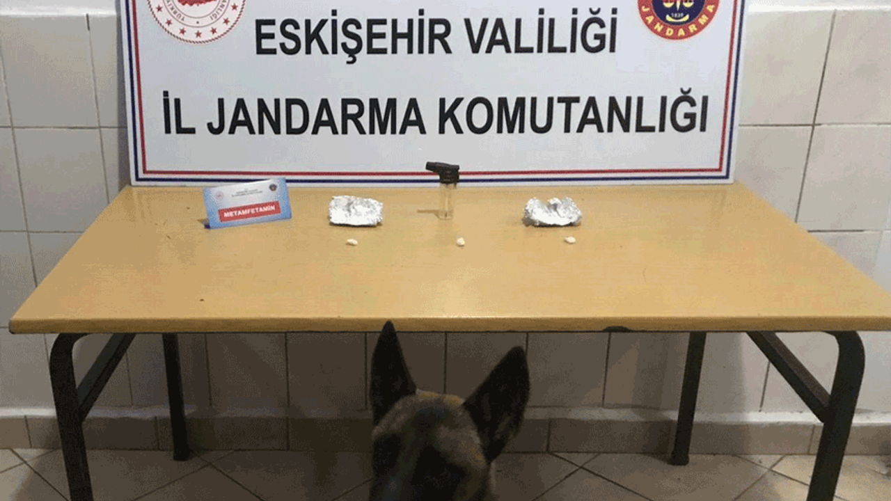 Eskişehir'deki uyuşturucu operasyonunda üç gözaltı