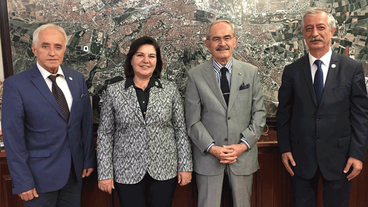 Memleket Partisi Eskişehir'den Başkan Büyükerşen'e ziyaret