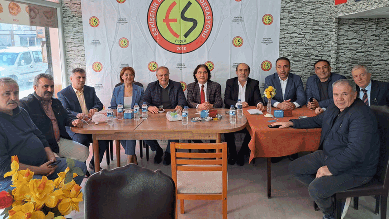 DEVA Partisi İstanbul'daki Eskişehirlilerle bir araya geldi