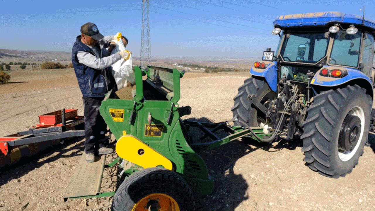 Eskişehir'de atıl araziler çiftçiye kazandırılıyor