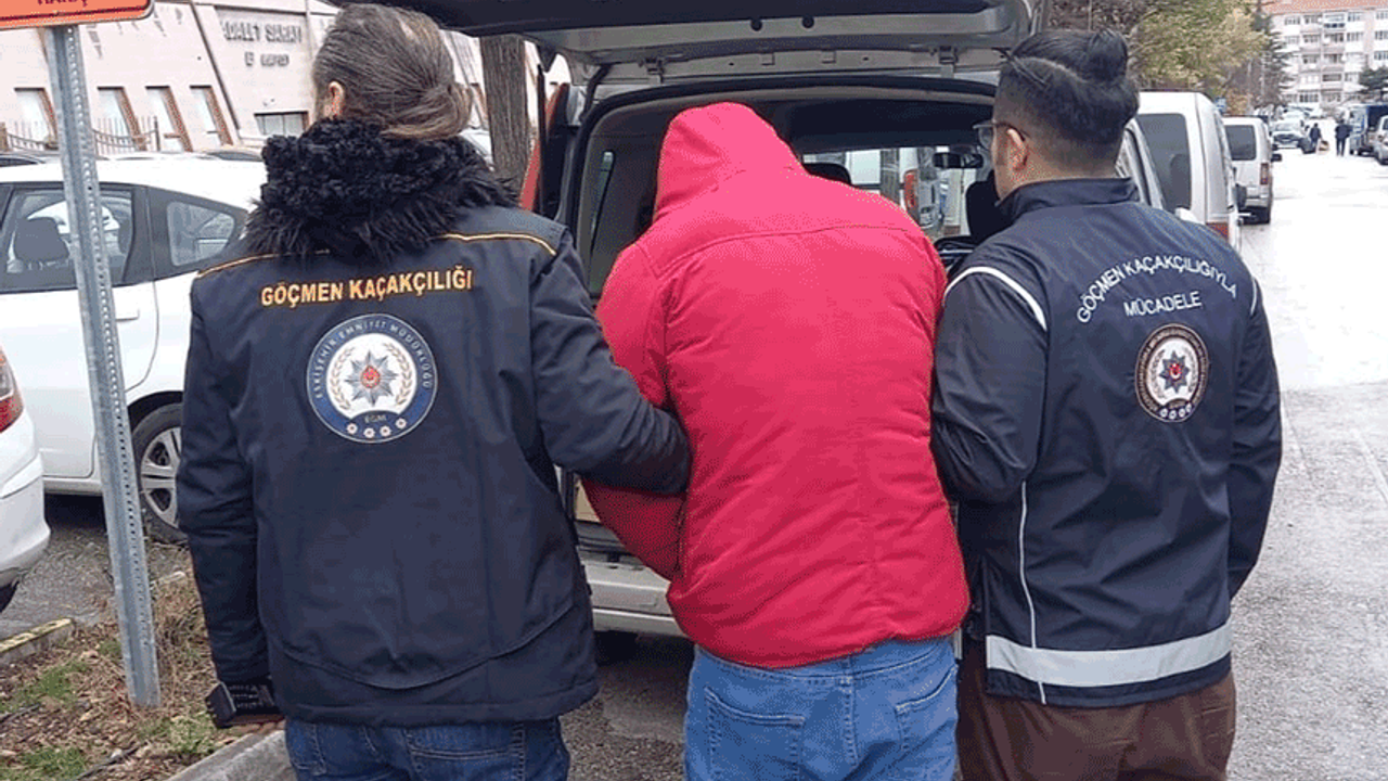 Eskişehir'de kaçak göçmen operasyonu! Evde yakalandılar