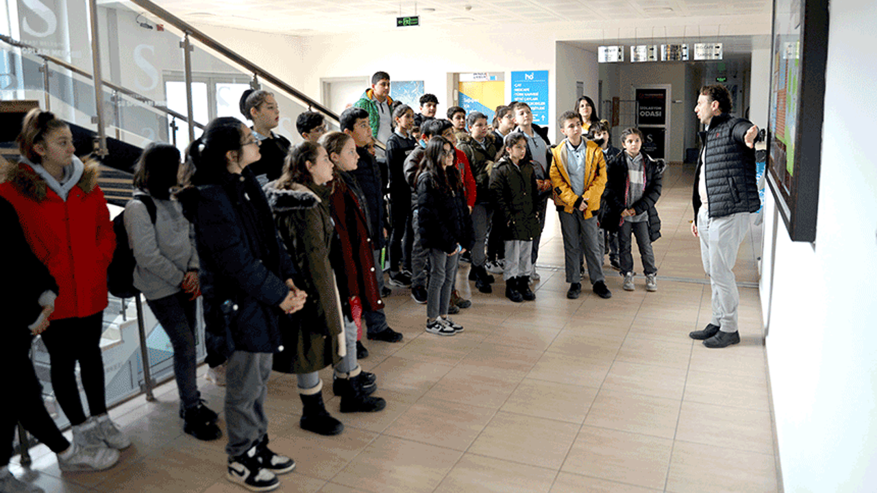 Eskişehir'de öğrenciler Tepebaşı'nın projelerini tanıyor