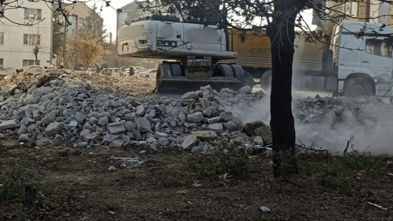 Eskişehir'de suçluların mekanları tek tek yıkılıyor