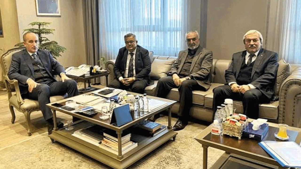 Başkan Şahin'den Ankara'da TOKİ görüşmesi