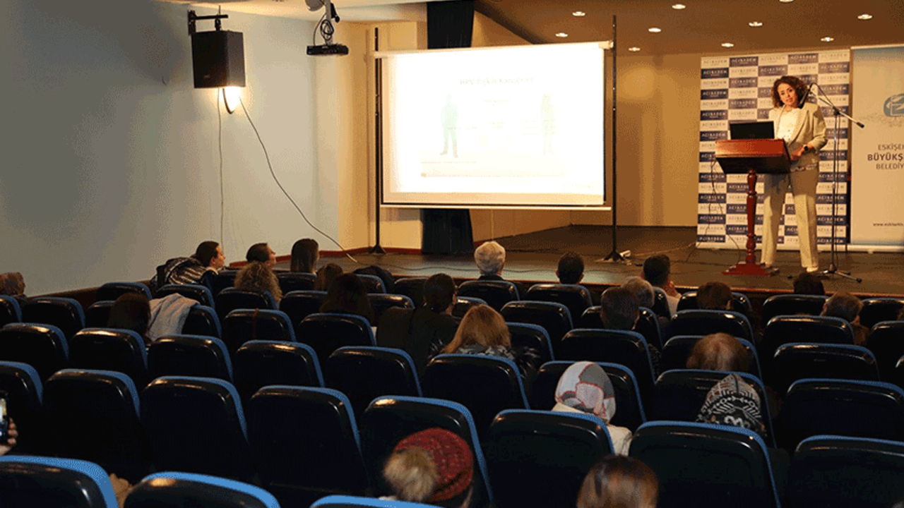 Eskişehir'de Büyükşehir'den sağlıkta farkındalık semineri