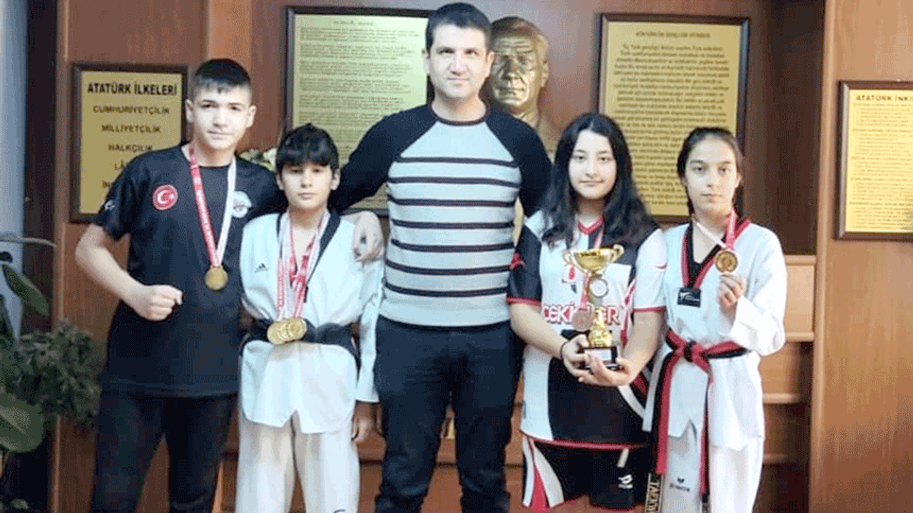 Eskişehir'in genç sporcuları başarıdan başarıya koşuyor