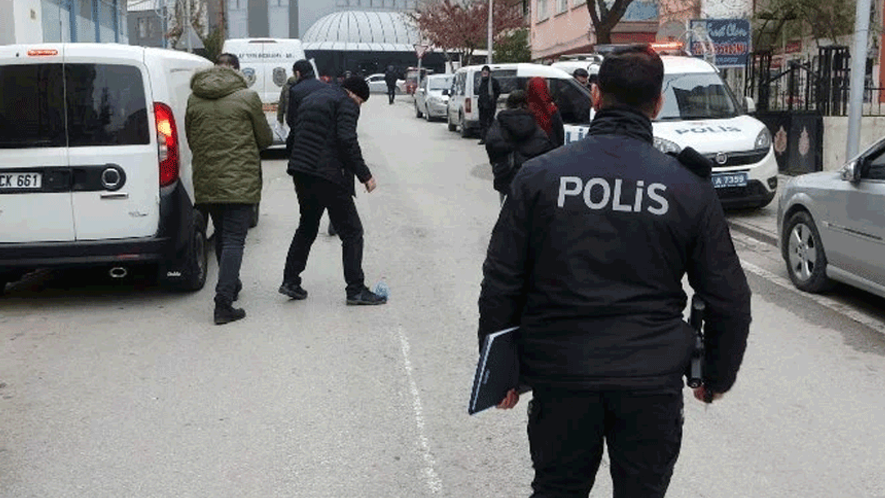 Kütahya'da aranan 17 zanlı tutuklandı