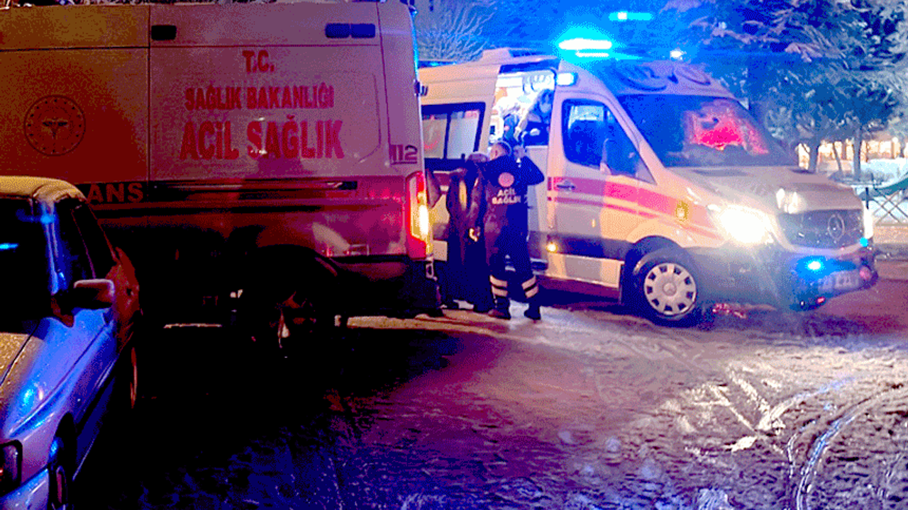 Eskişehir'de hareketli saatler: 10 kişi hastanelik oldu