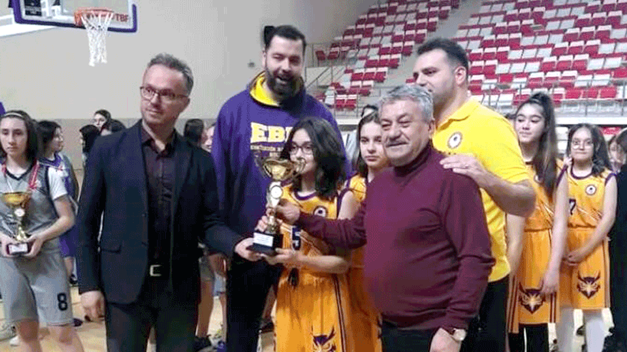 Eskişehir'de basketbol ligi heyecanı sona erdi