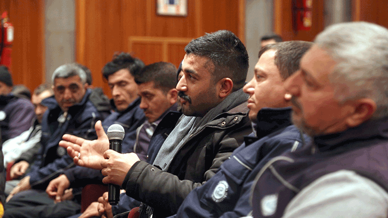 Eskişehir'de afet bölgesinde görev yapan ekiplerle önemli toplantı