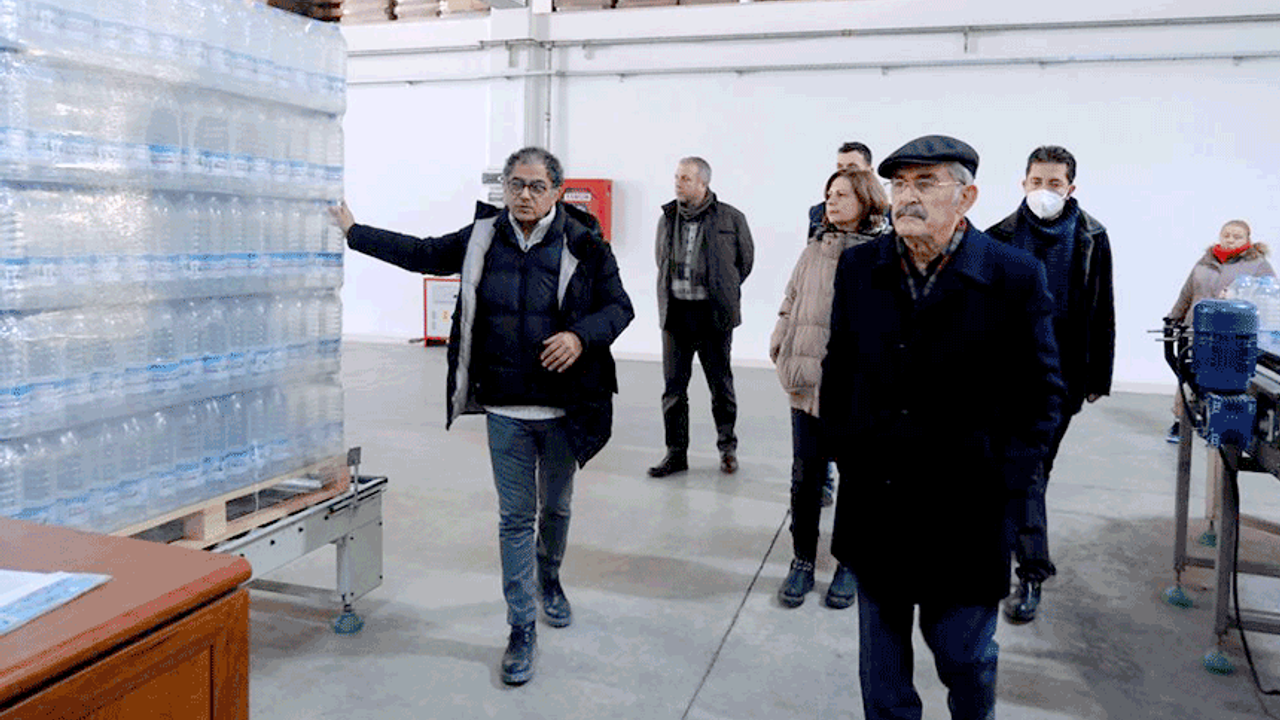 Eskişehir'den deprem bölgesine tonlarca Kalabak suyu