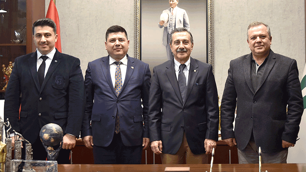 Başkan Ahmet Ataç Haksen Eskişehir heyetini ağırladı