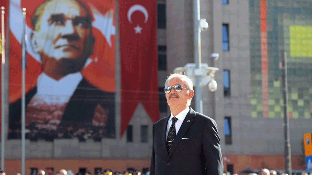 Başkan Yılmaz Büyükerşen'in 18 Mart mesajı
