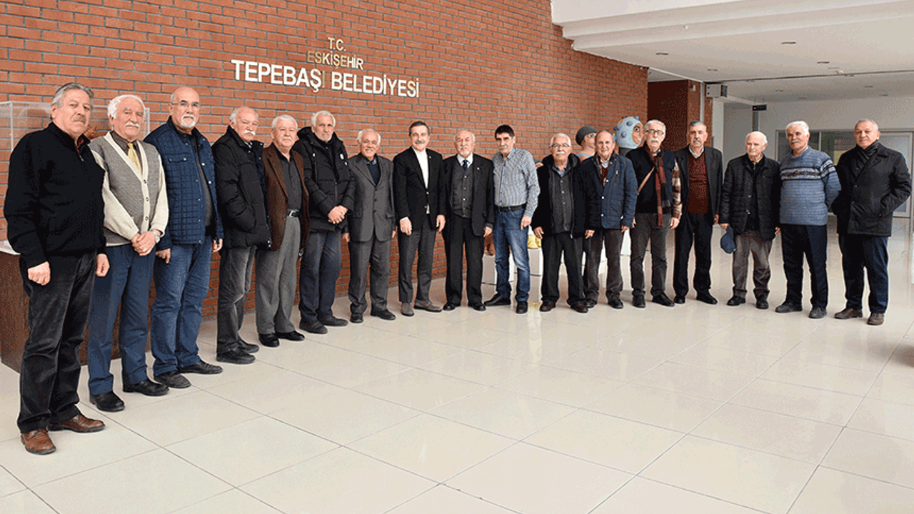 CHP'li emekli öğretmenler Başkan Ataç'la bir araya geldi