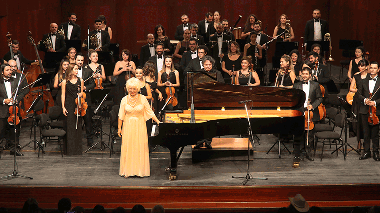 Eskişehir Senfonisi'nden depremzedeler için konser