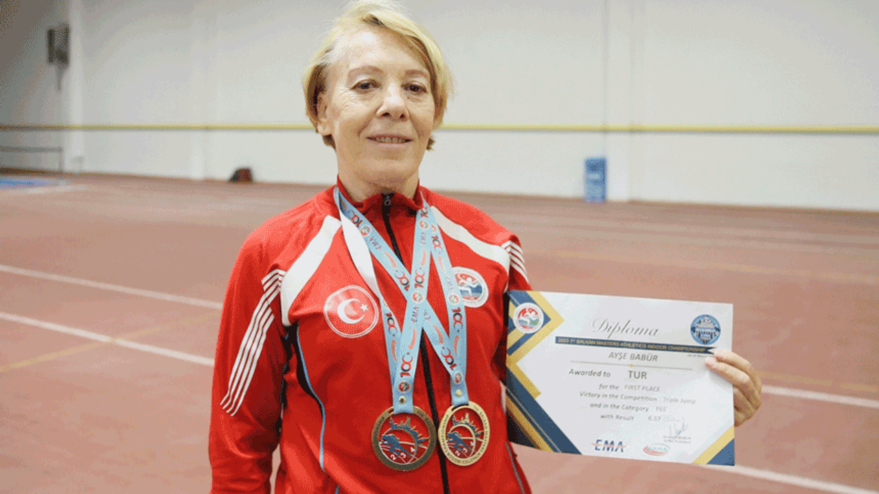 Kadın sporcu 50 yıllık spor hayatına yeni rekorlar ekliyor