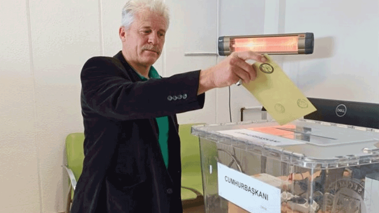 Eskişehir’de oy verme işlemi tekrar başladı