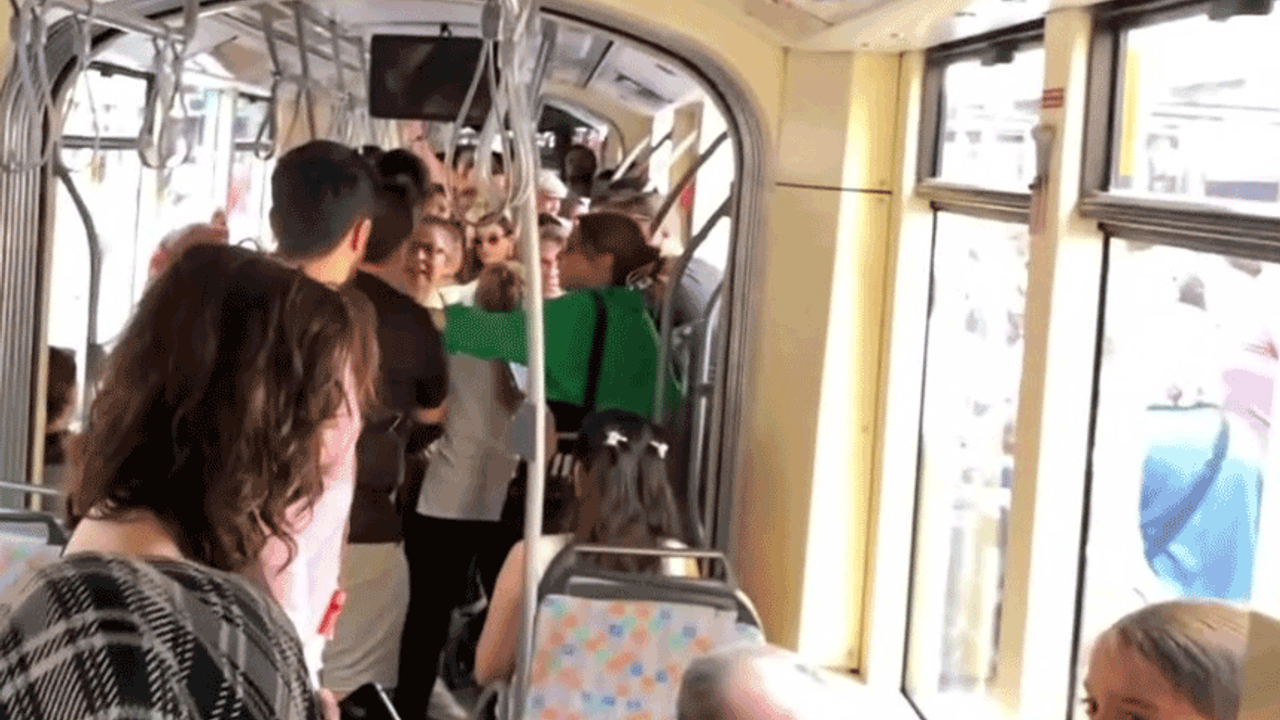 Eskişehir'de yolcular arasındaki kavga şikayete kadar gitti