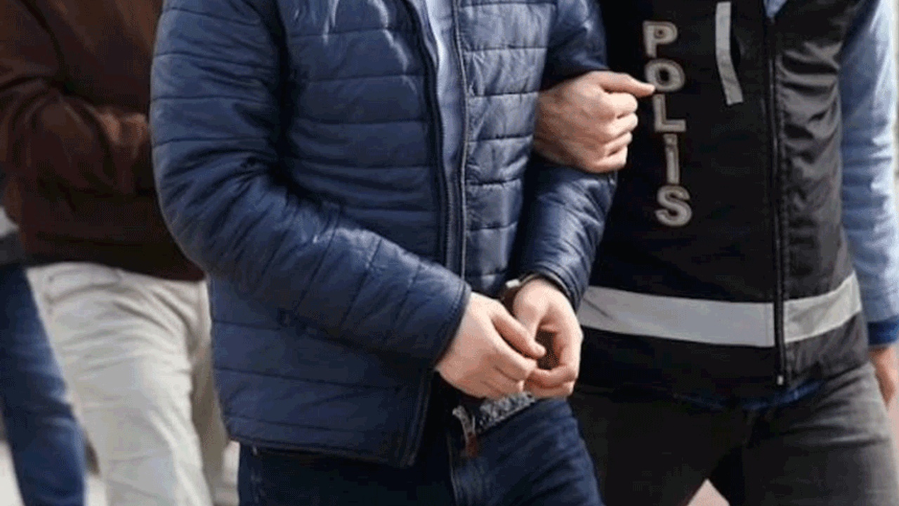 Afyon'da hırsızlık: 3 kişiden ikisi tutuklandı