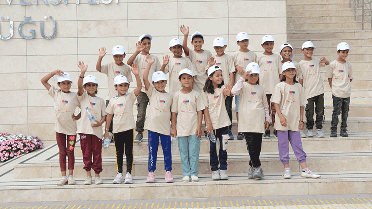 Anadolu Üniversitesi mevsimlik çocuk işçileri ağırladı