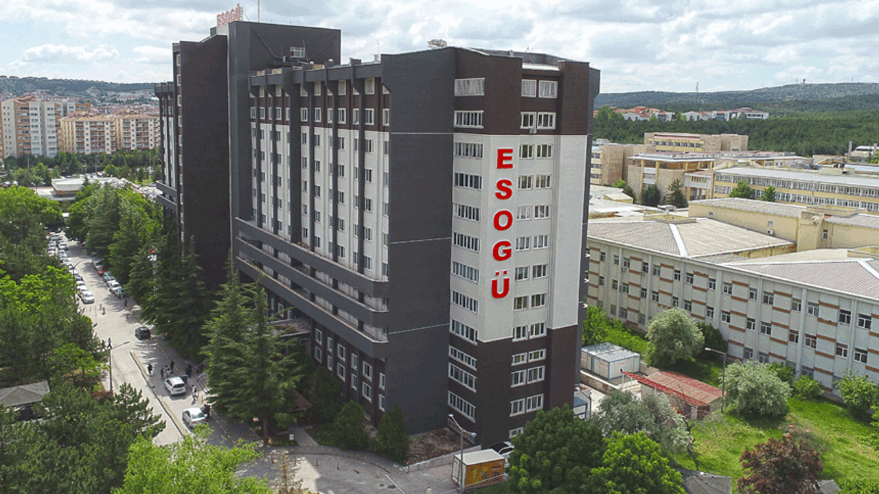 Bu hastane Eskişehir'in iki ilçesinden büyük!