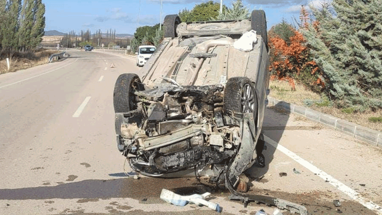 Afyon İhsaniye'de meydana gelen trafik kazasında bir kişi yaralandı