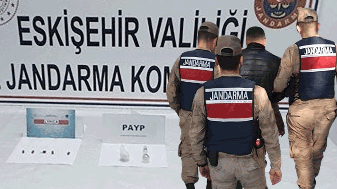 Eskişehir’de jandarmadan baskın: Uyuşturucuyla yakalandı