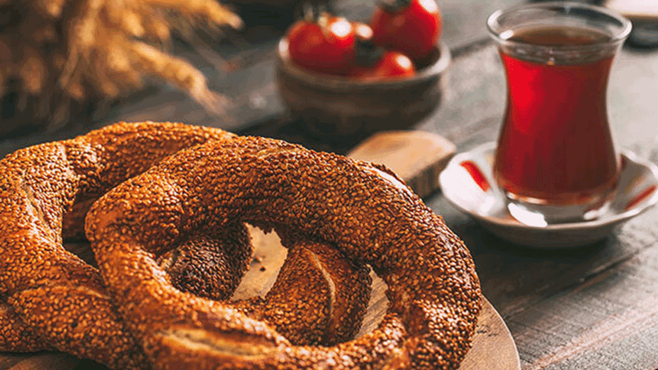 Vatandaşın vazgeçilmezi çay-simit keyfi artık cep yakıyor