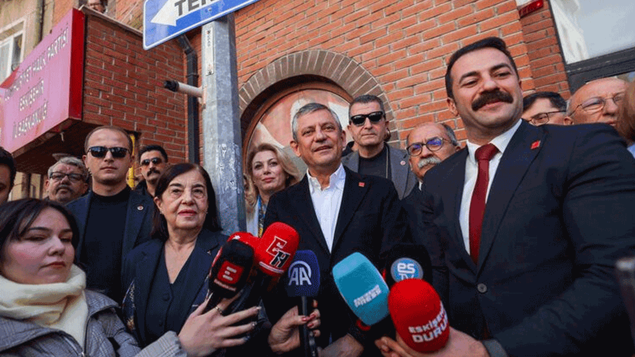 Kurultay çağrısına milletvekili Süllü imza vermedi