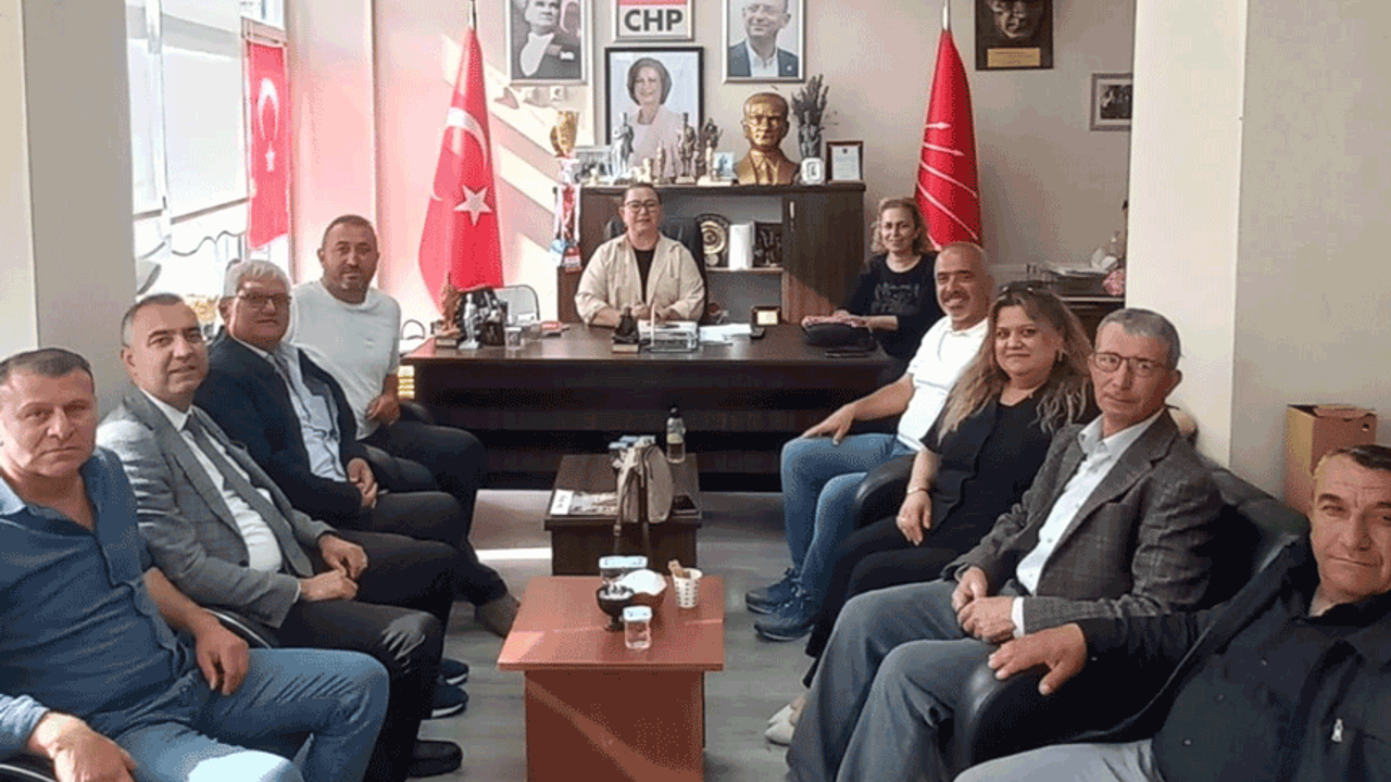 Özgür Özel’e Seyitgazi’den güçlü destek: “Sonuna kadar yanın