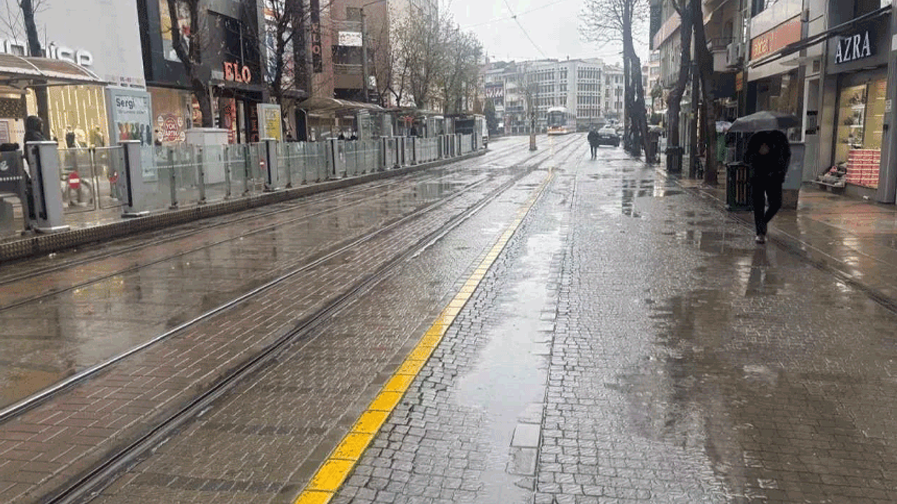 Eskişehir Valiliği’nden 9 ilçe için kuvvetli sağanak yağış uyarısı