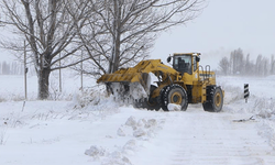 Çifteler Belediyesi'nin karla mücadelesi devam ediyor